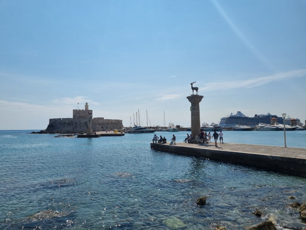 Hafen von Rhodos Stadt